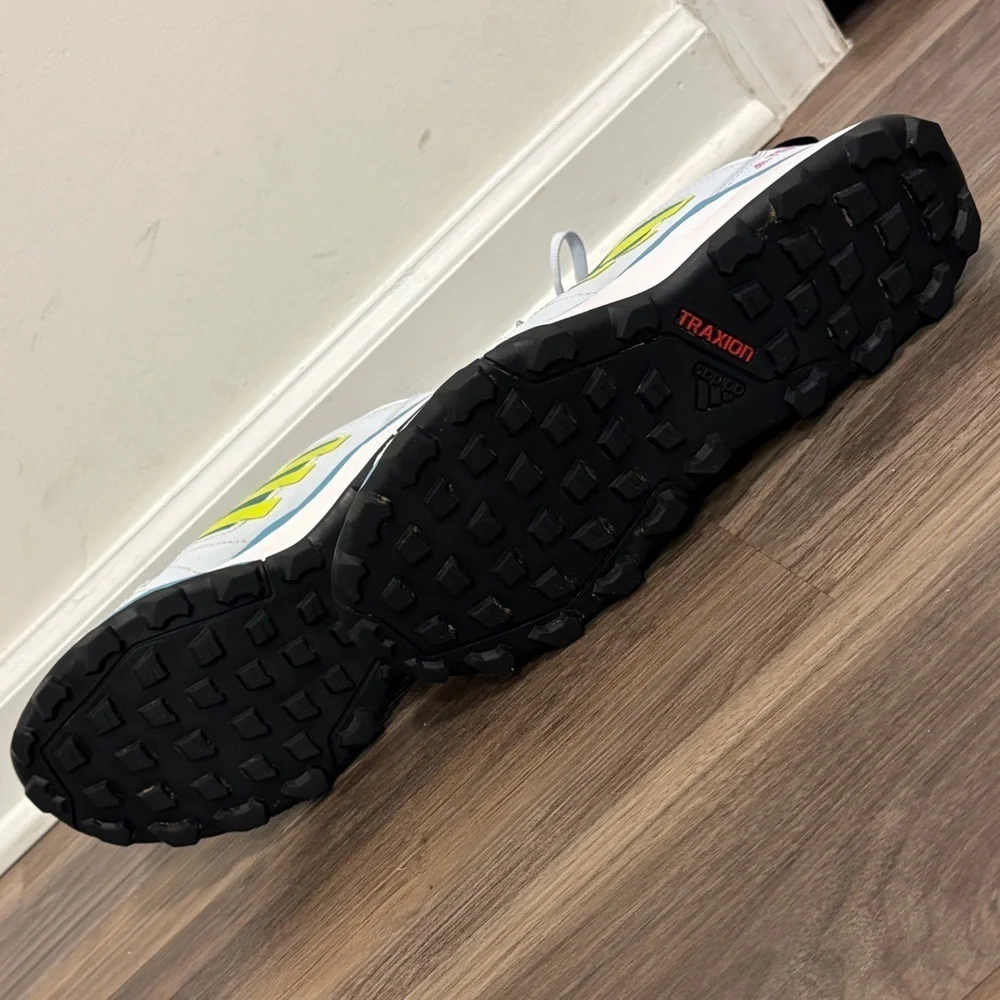 Adidas Women’s Sneakers in Blue and Neon Yellow